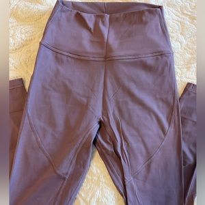 Light lavender leggings